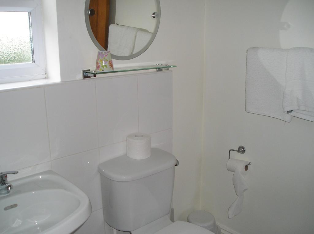 Benton House Bed & Breakfast Huntspill Room photo